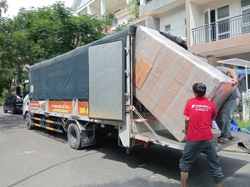 Thuê Vận Chuyển Đồ Nặng TPHCM